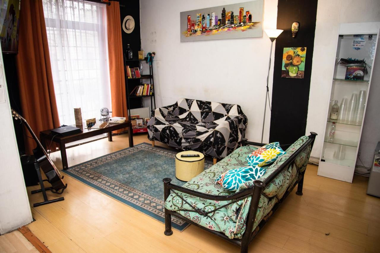 Urbano Hostel ซานติอาโก ภายนอก รูปภาพ