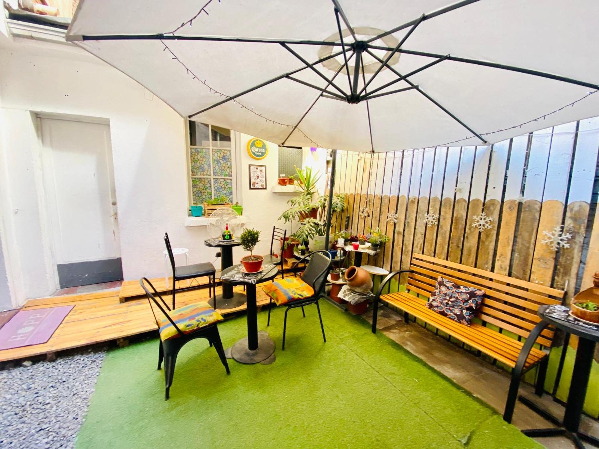 Urbano Hostel ซานติอาโก ภายนอก รูปภาพ
